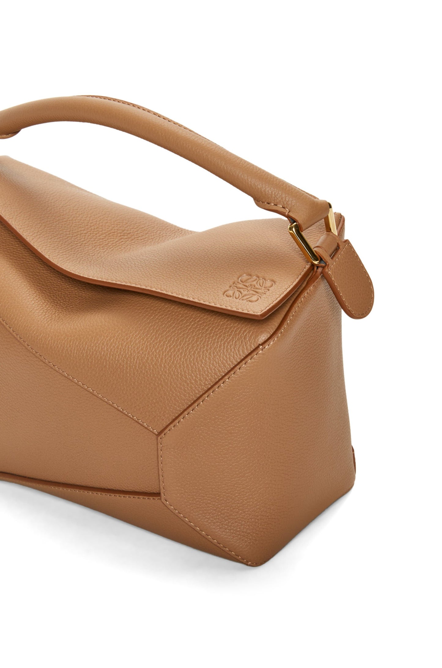 Puzzle bag in soft grained calfskin - Hall Of Brand