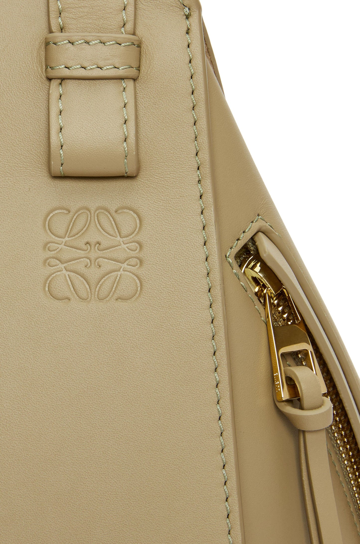 Compact Hammock bag in satin calfskin - Hall Of Brand