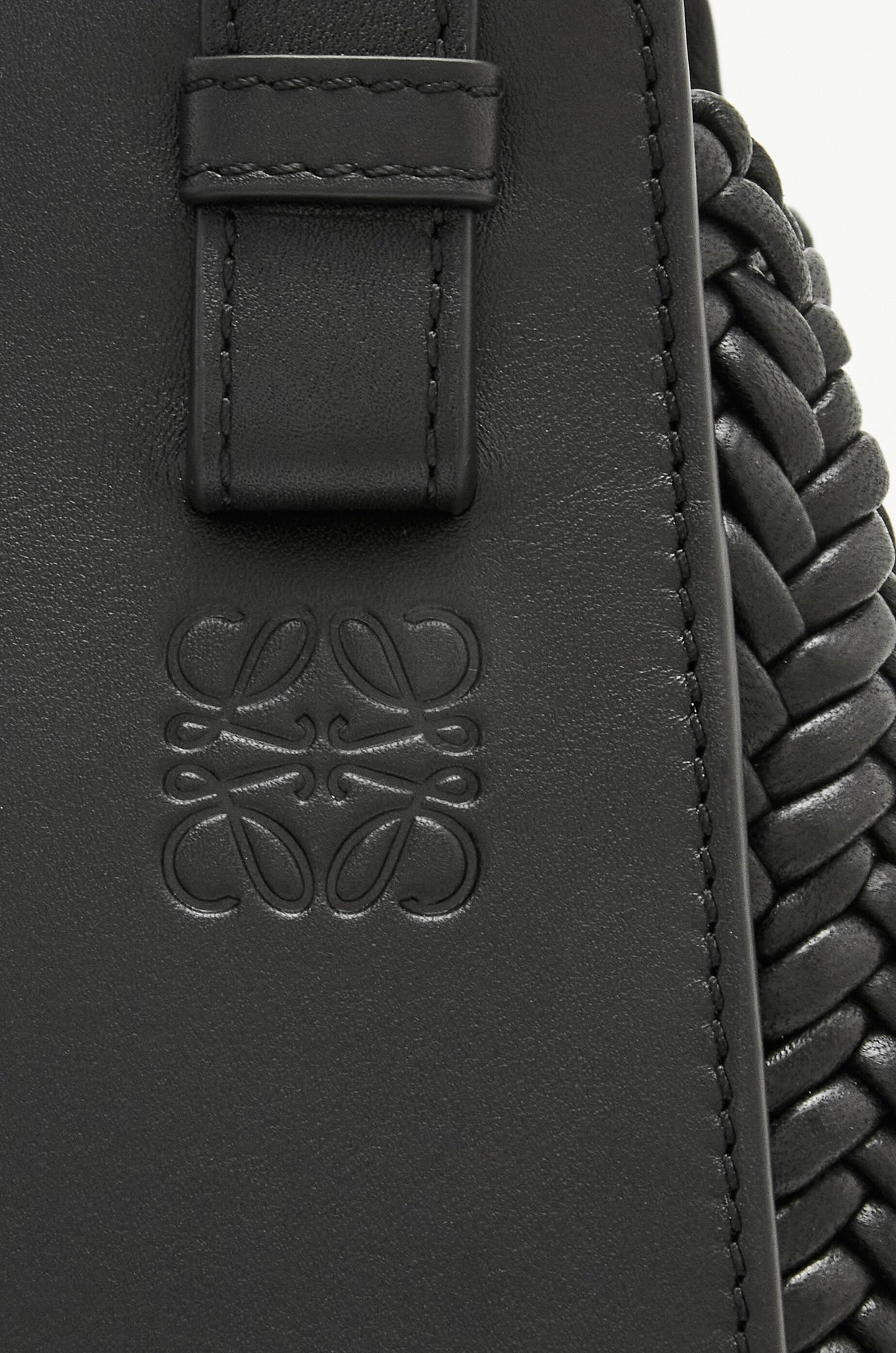 Compact Hammock bag in calfskin - Hall Of Brand