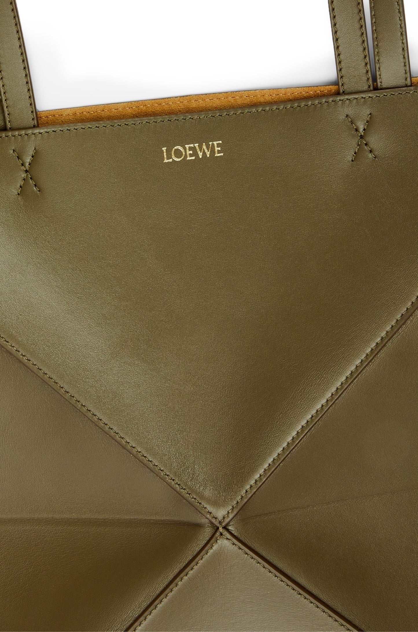 Medium Puzzle Fold tote in shiny calfskin - Hall Of Brand