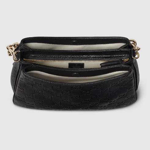 GG Emblem small shoulder bag