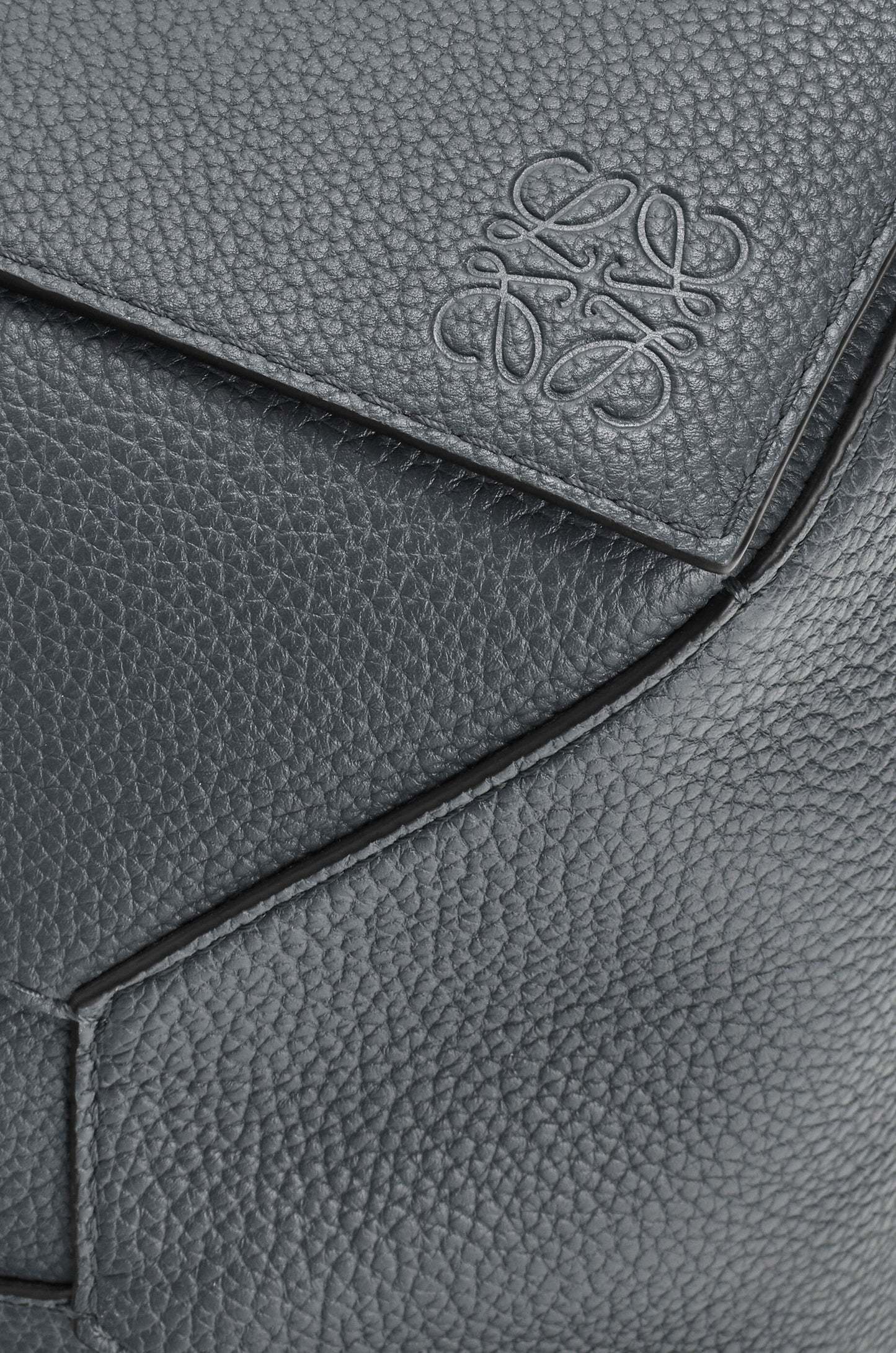 Large Puzzle bag in grained calfskin - Hall Of Brand