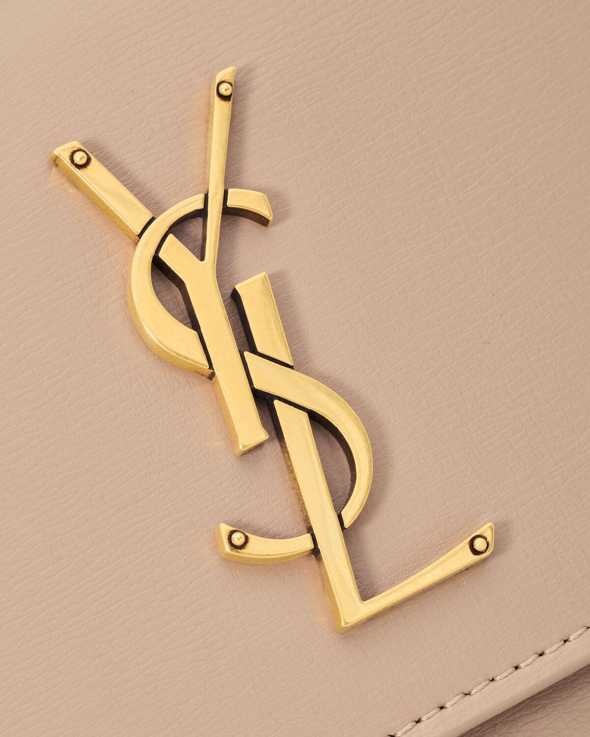 Sunset medium in smooth leather