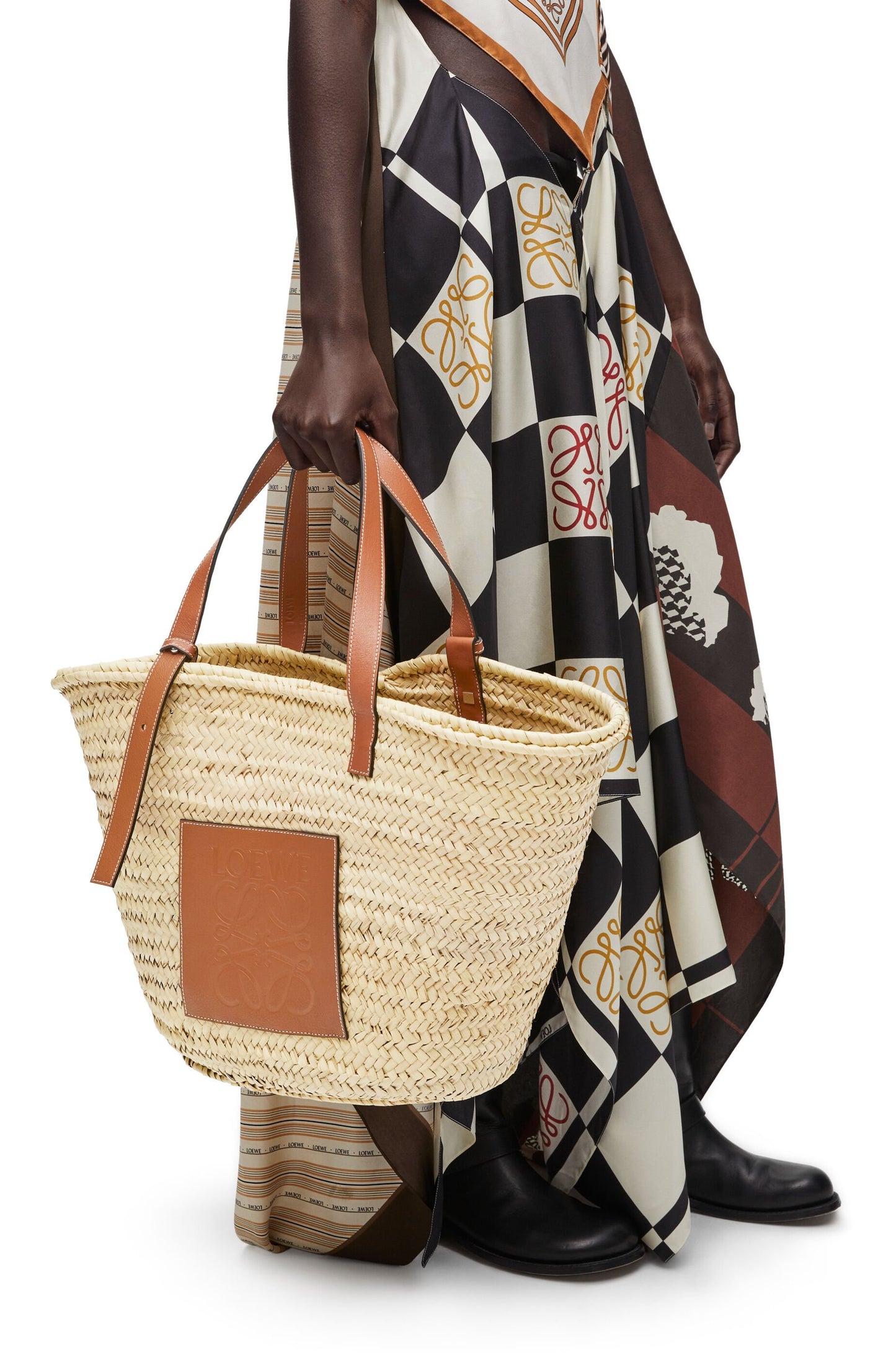 Large Basket bag in palm leaf and calfskin