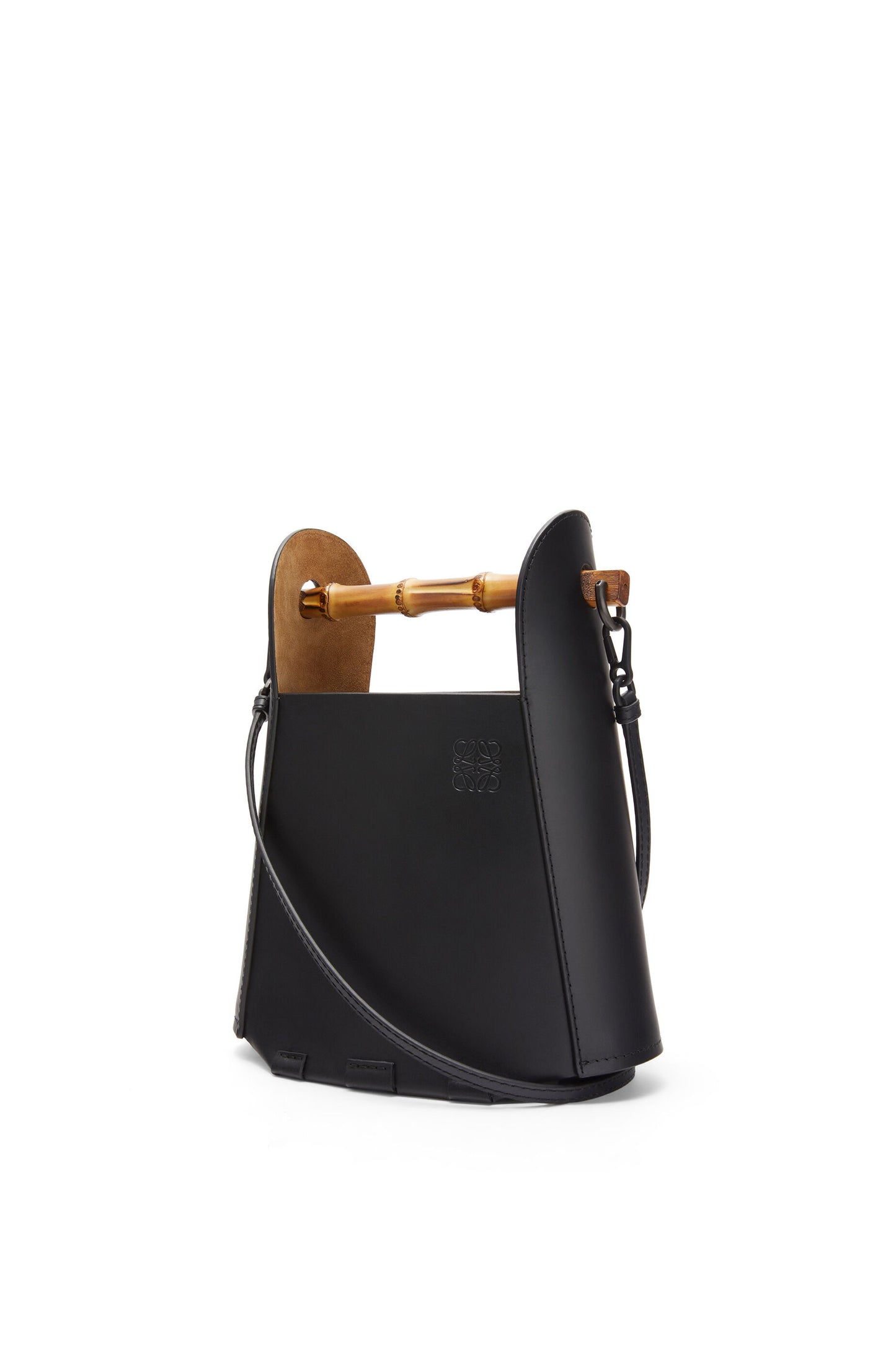 Bamboo bucket bag in calfskin