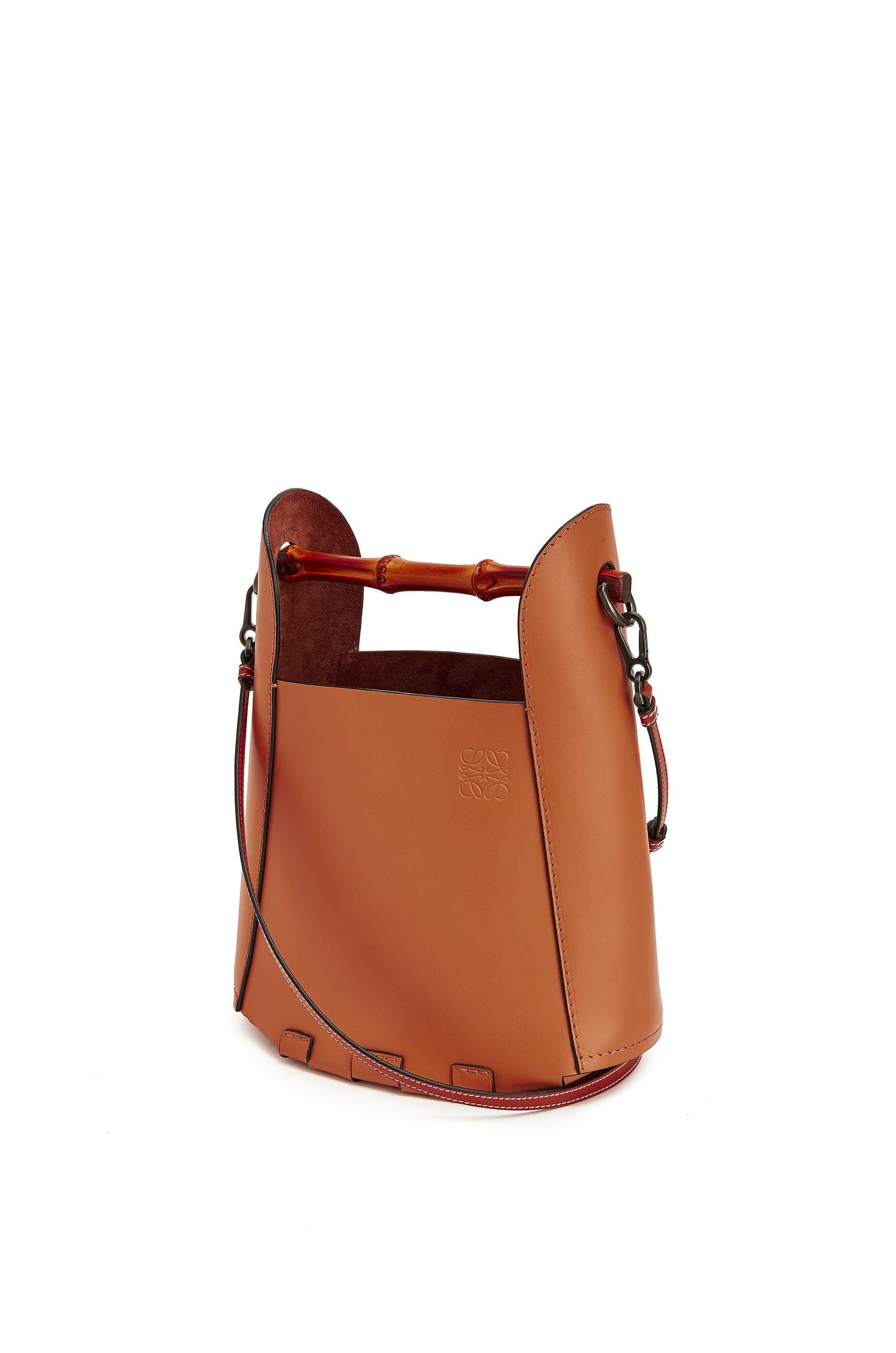 Bamboo bucket bag in calfskin