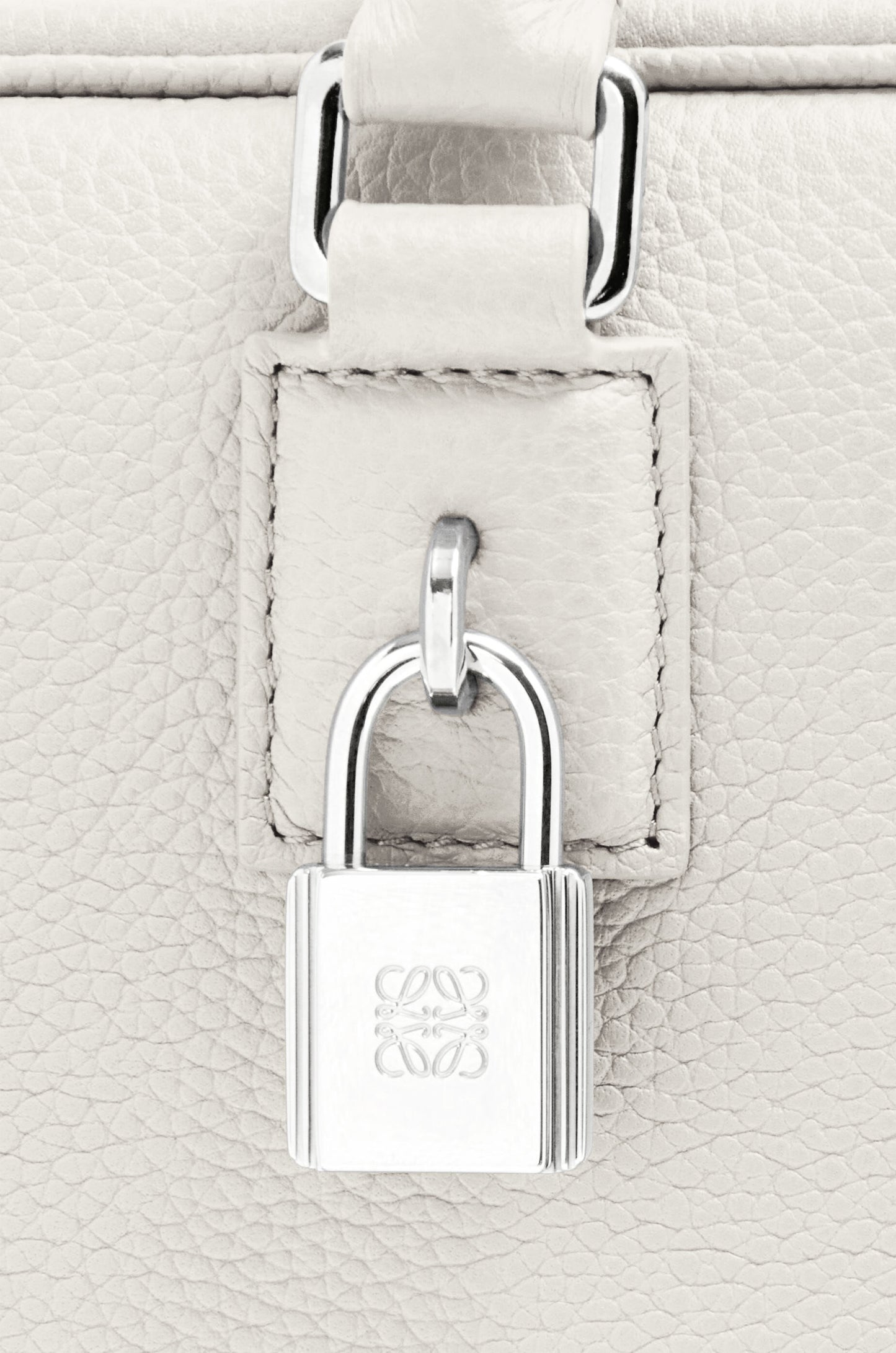 Amazona 23 bag in soft grained calfskin - Hall Of Brand