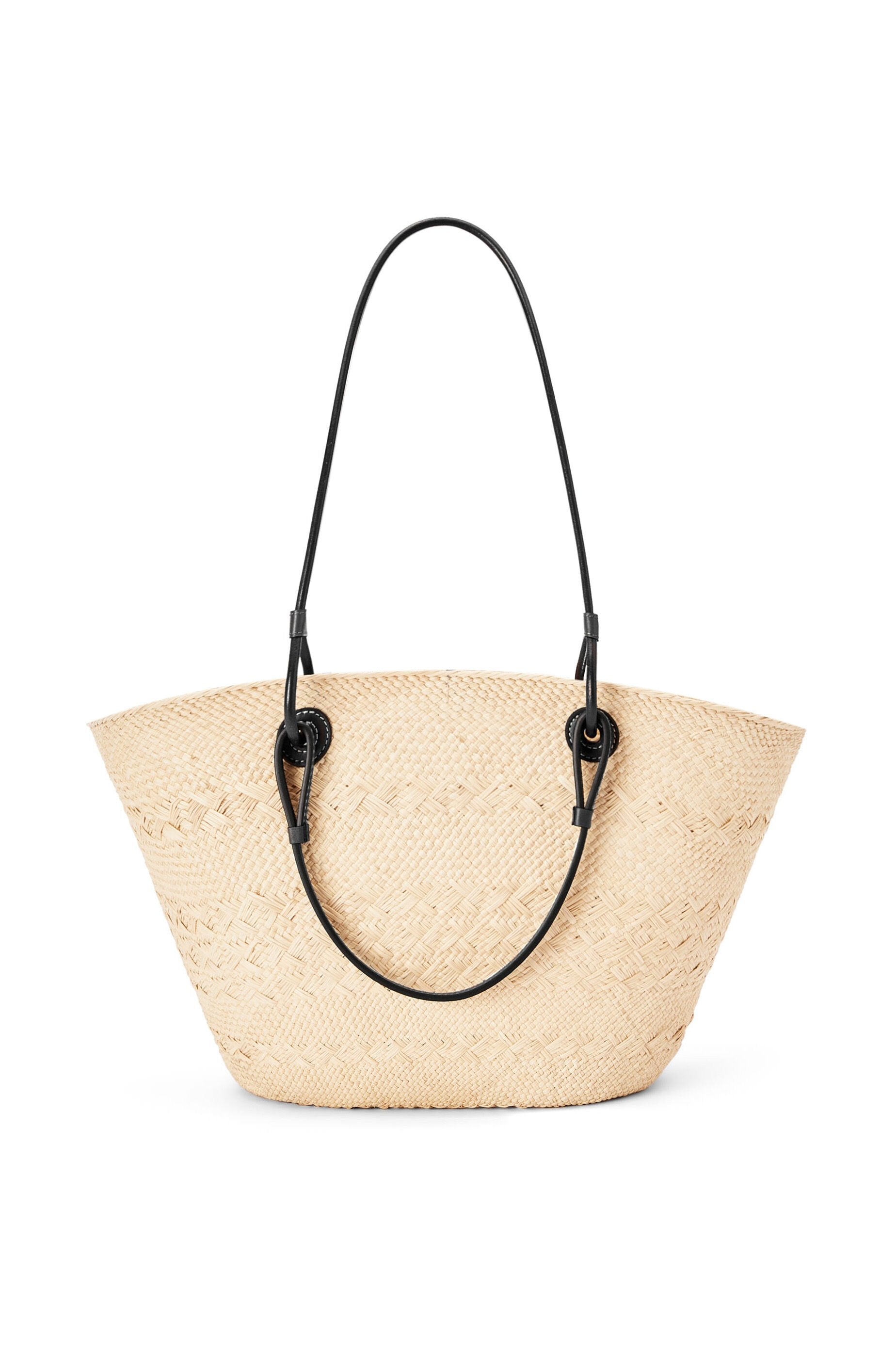 Medium Anagram Basket bag in iraca palm and calfskin - Hall Of Brand