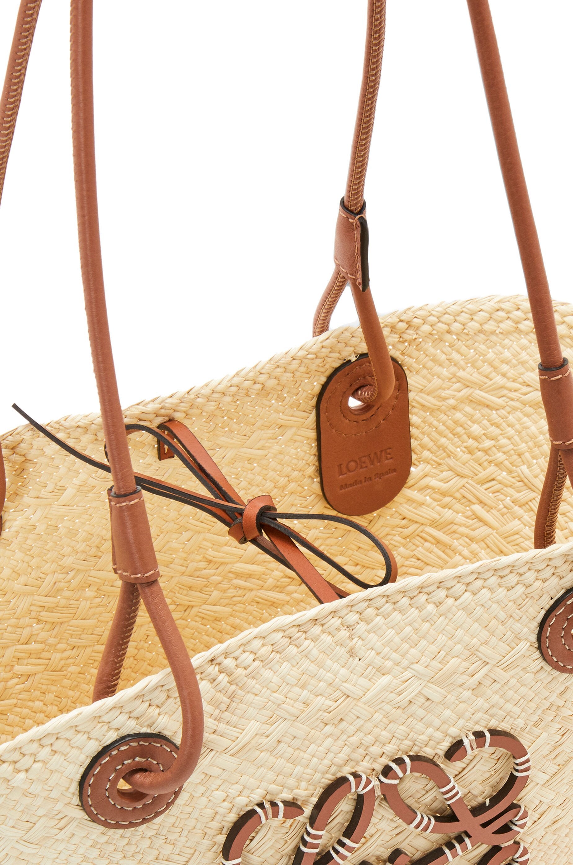 Medium Anagram Basket bag in iraca palm and calfskin - Hall Of Brand