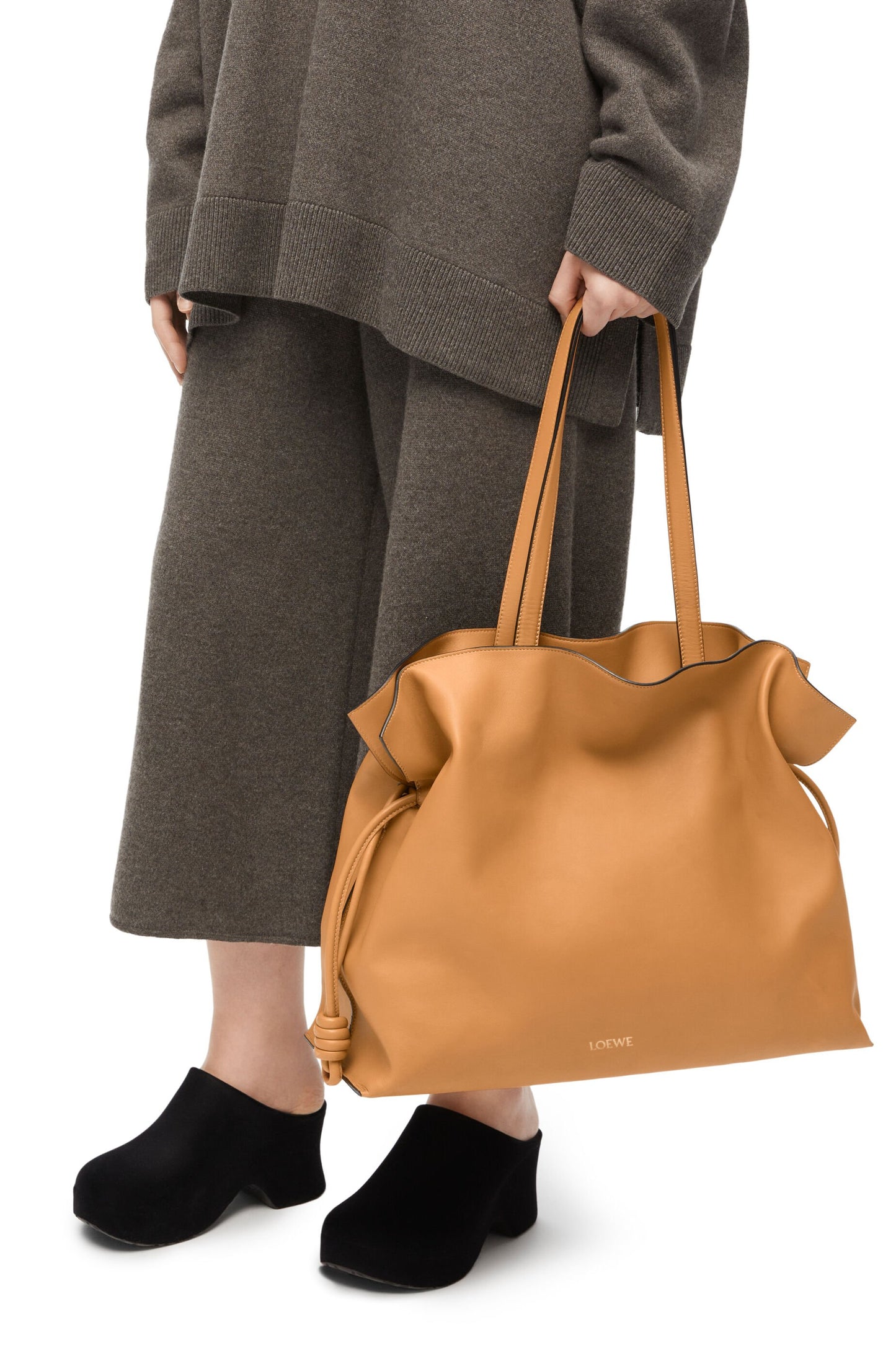 XL Flamenco clutch in nappa calfskin