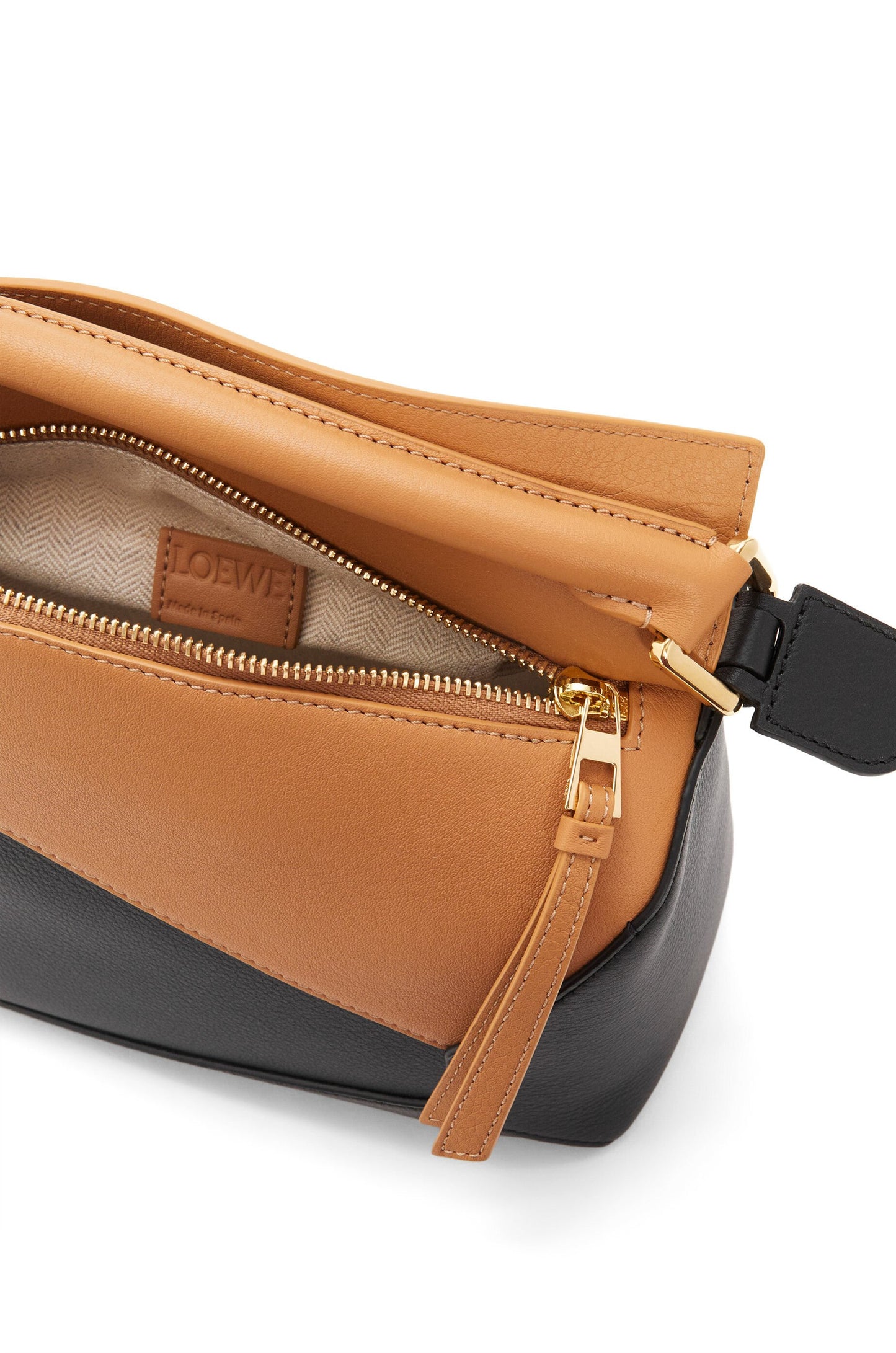 Small Puzzle bag in classic calfskin