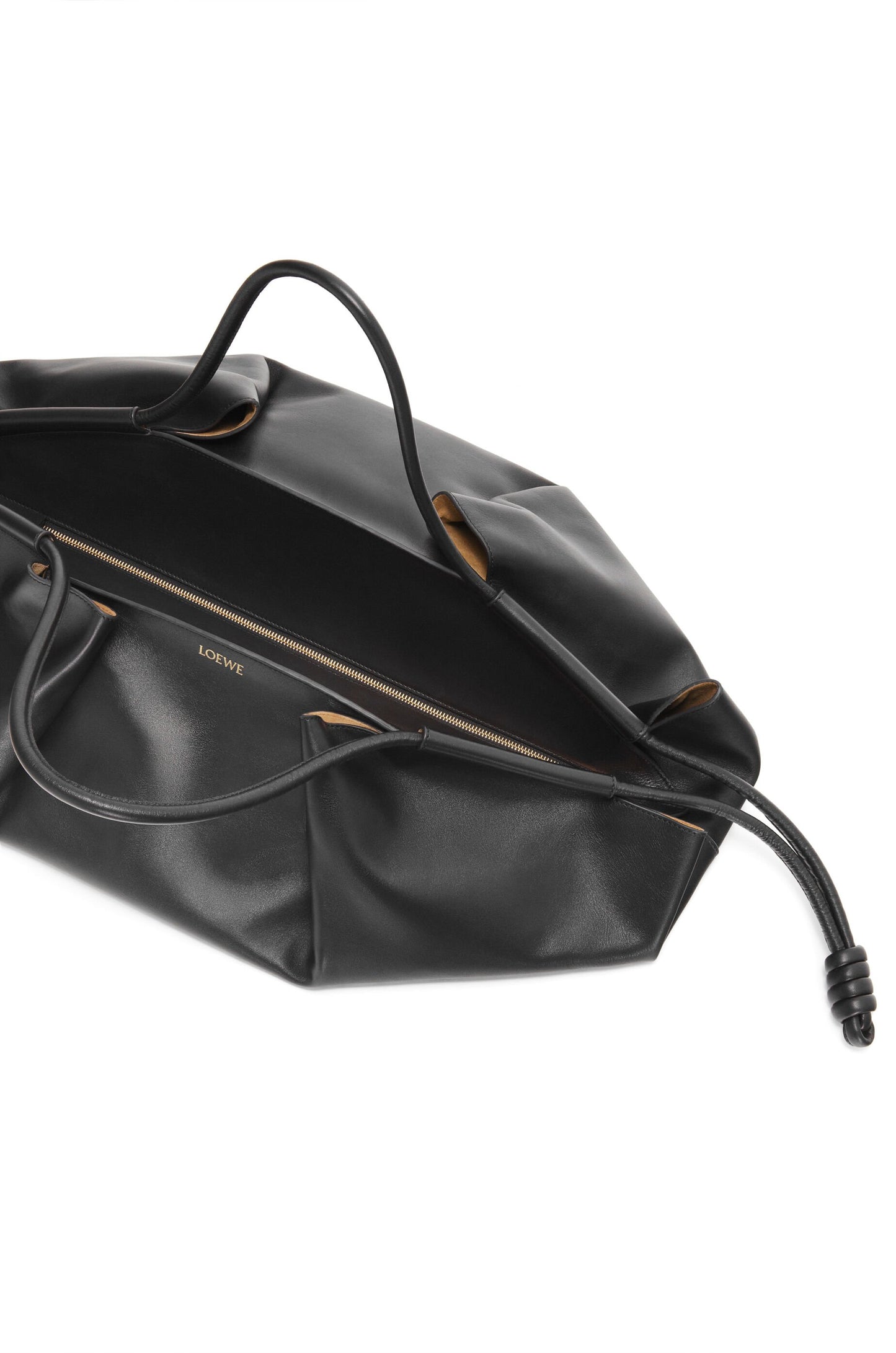 XL Paseo bag in shiny nappa calfskin
