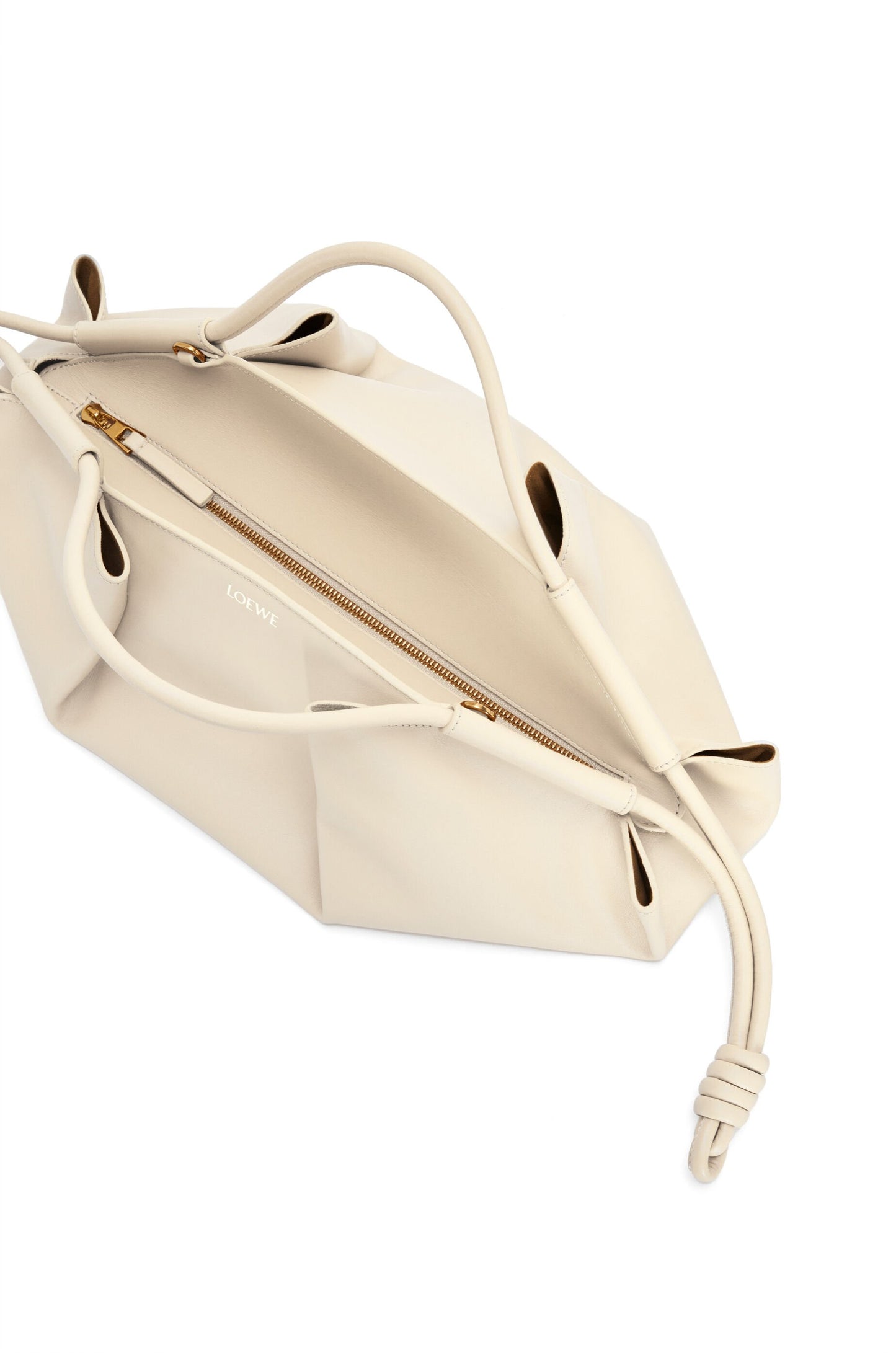 Medium Paseo bag in shiny nappa calfskin