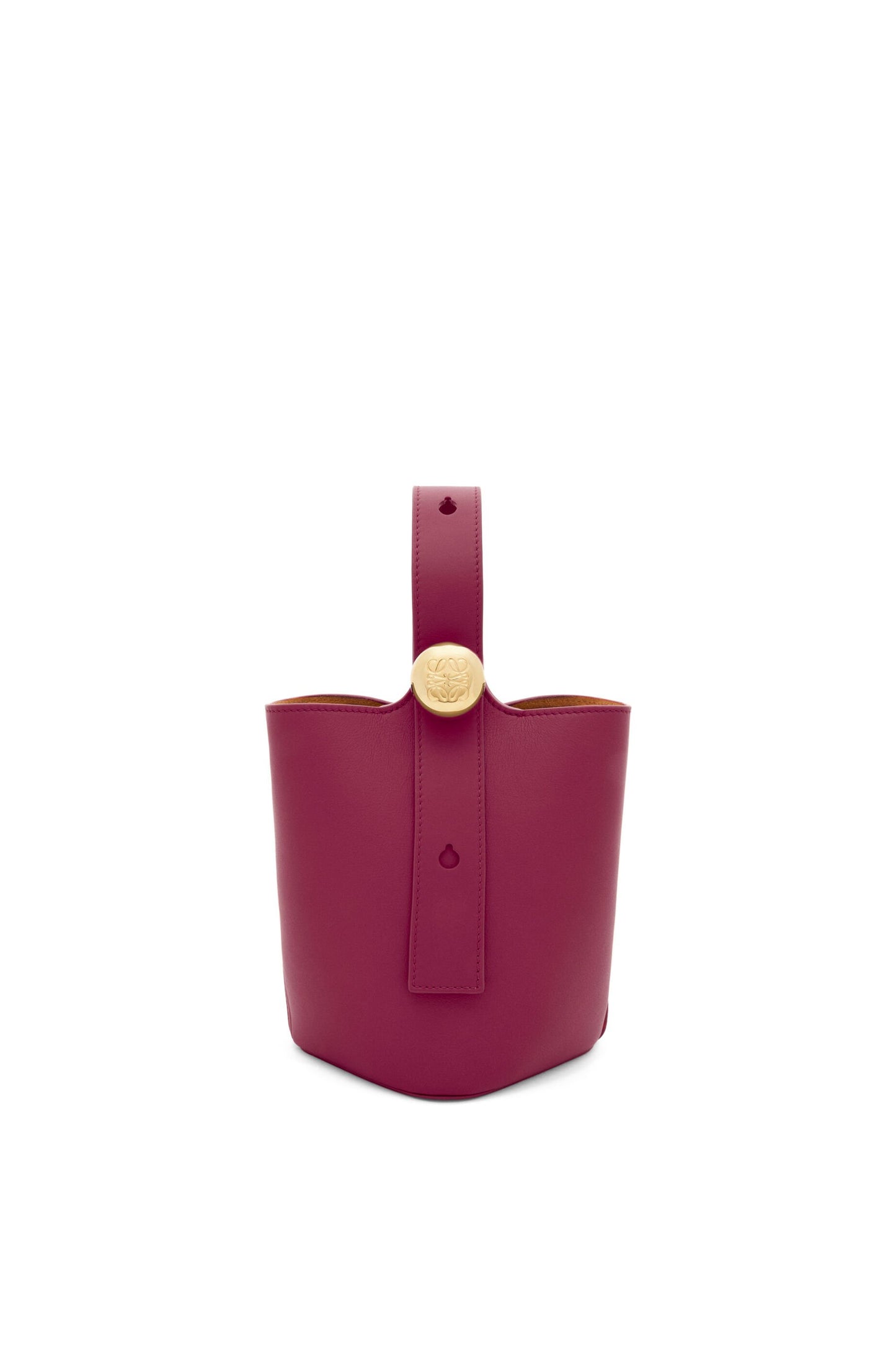 Mini Pebble bucket in mellow calfskin