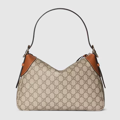 GG Emblem small shoulder bag