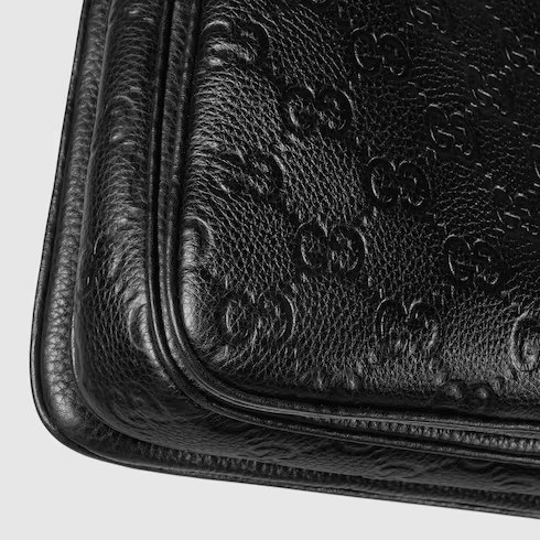 GG Emblem small shoulder bag