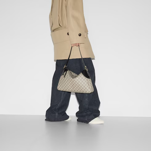 GG Emblem medium shoulder bag - Hall Of Brand
