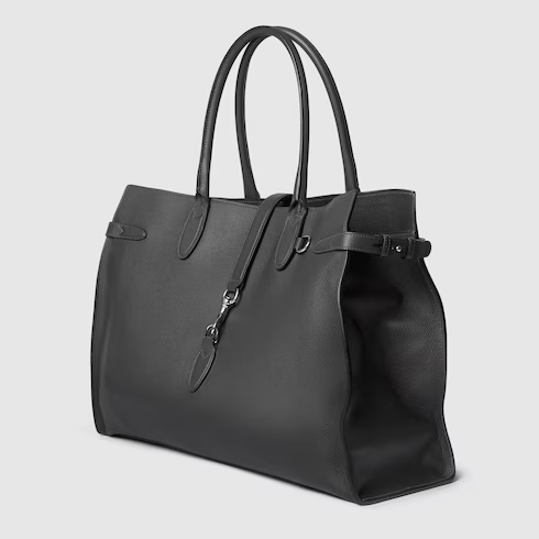 Large tote bag with hook closure