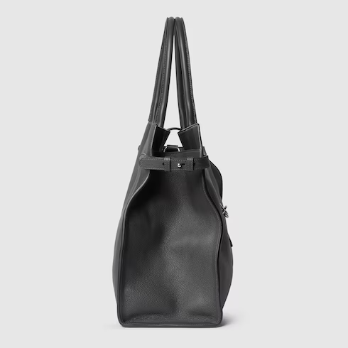 Large tote bag with hook closure