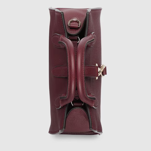 Small tote bag with hook closure