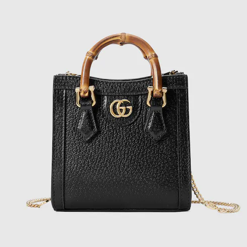 Gucci Diana super mini bag