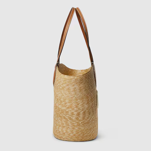 Medium straw tote with Gucci patch