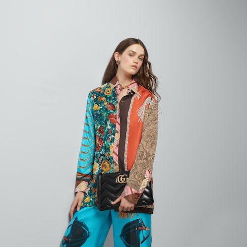 GG Marmont medium clutch bag