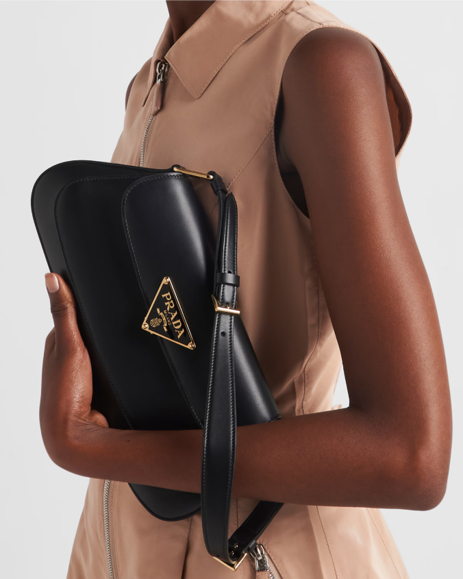 Leather shoulder bag