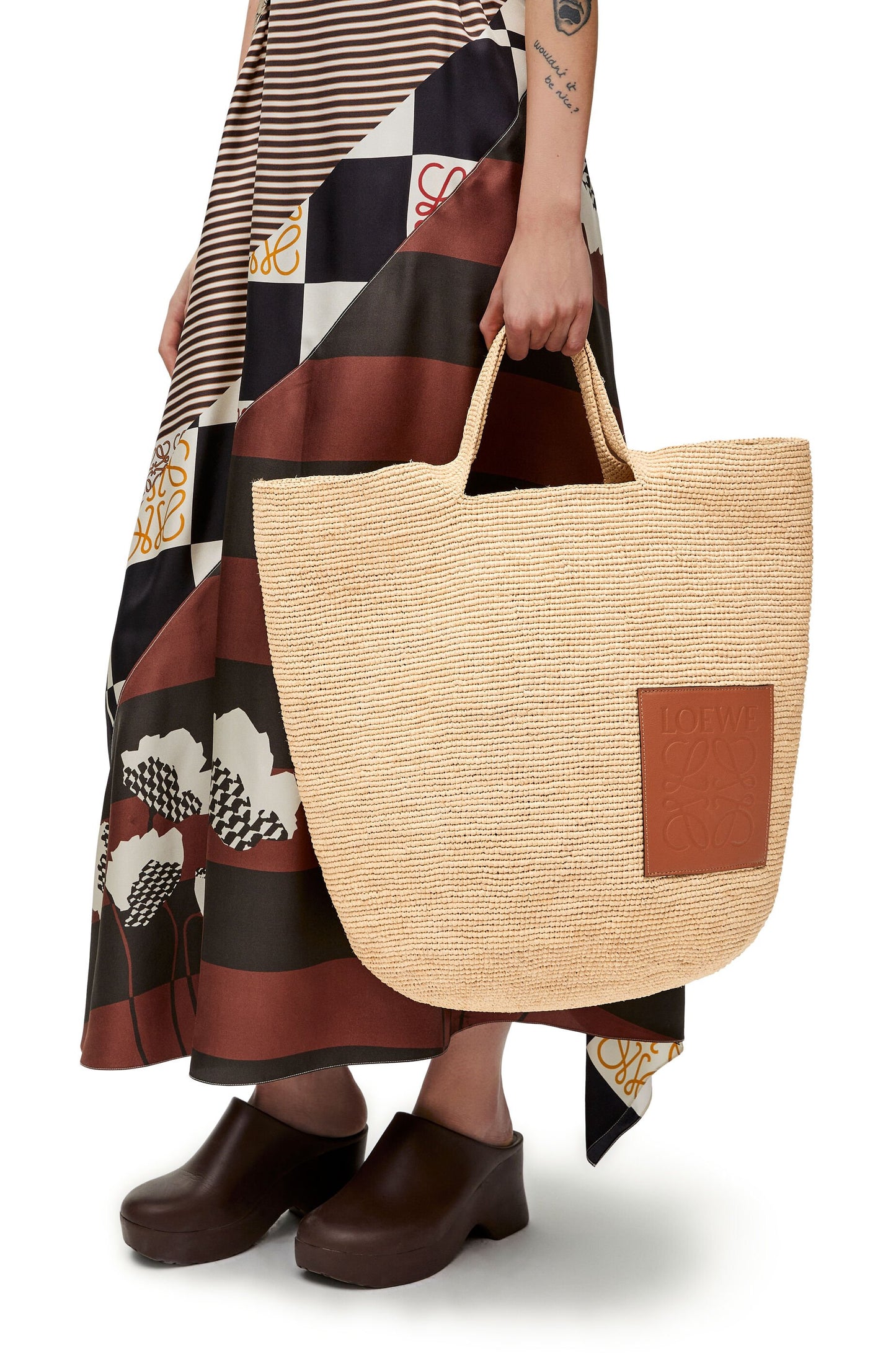 Large Slit bag in raffia and calfskin