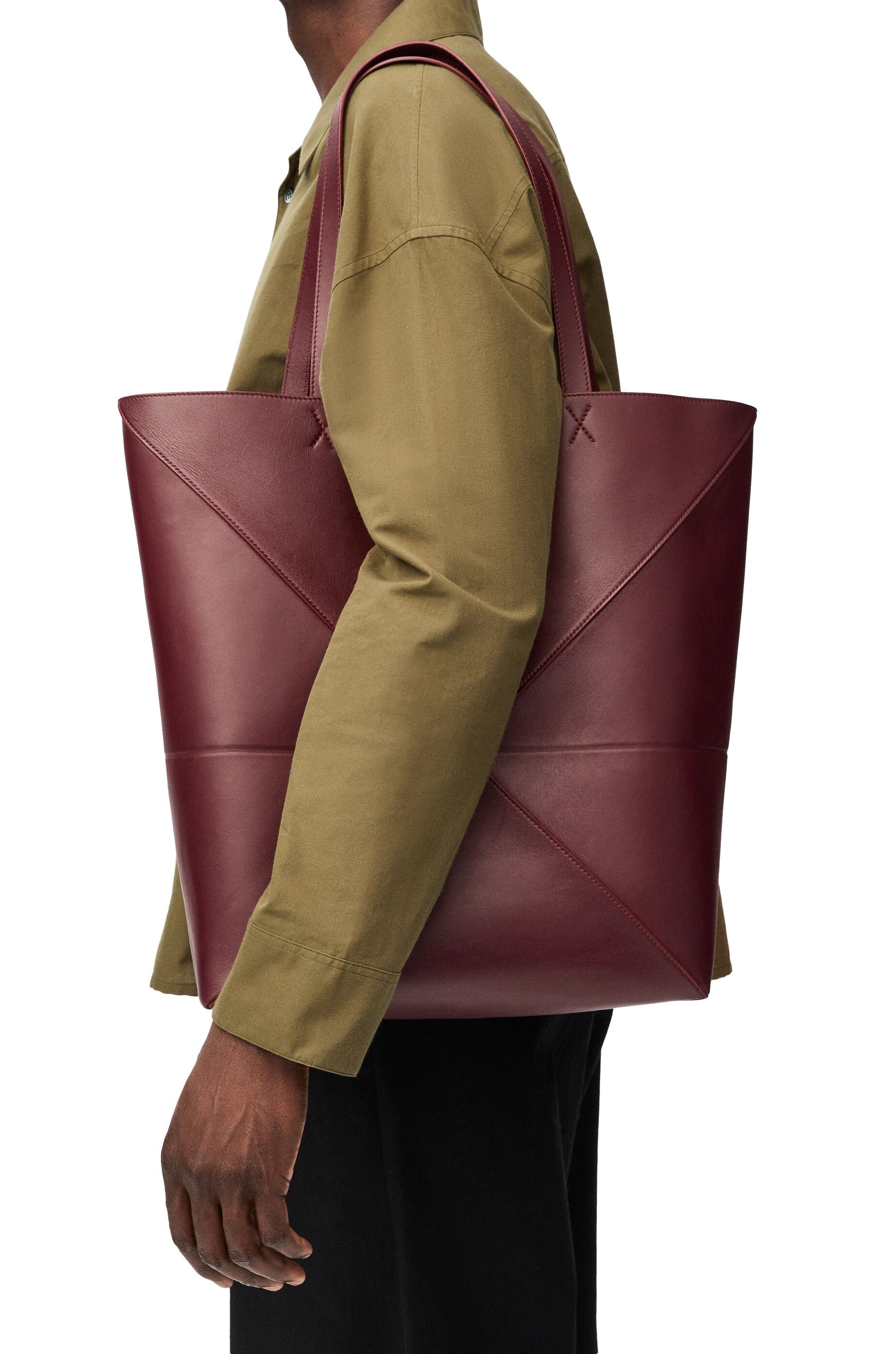 XL Puzzle Fold tote in shiny calfskin - Hall Of Brand