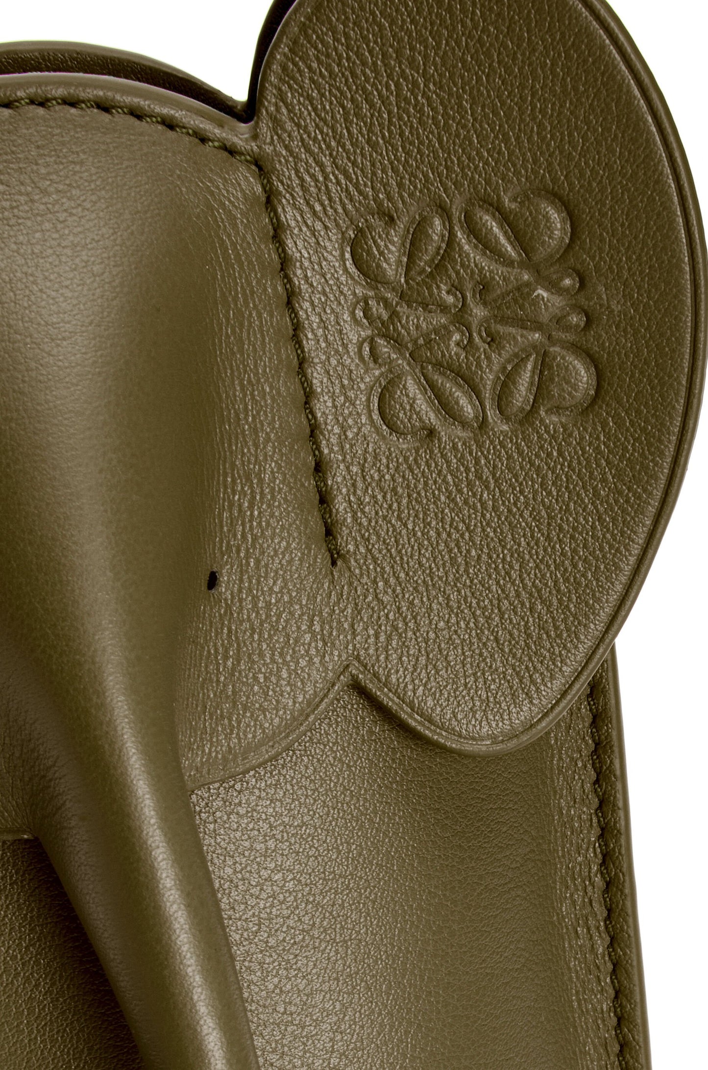 Elephant Pocket in classic calfskin