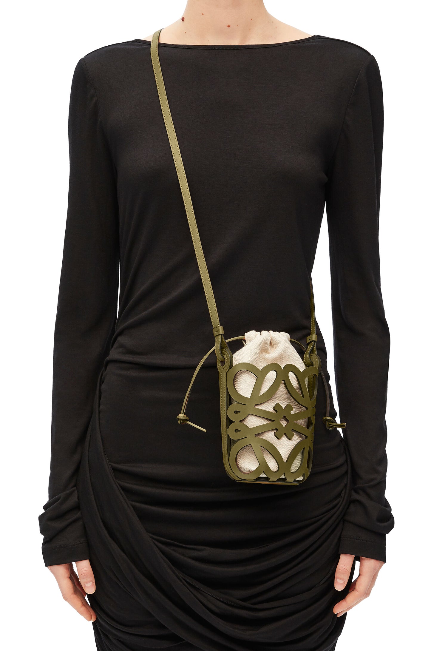 Anagram cut-out pocket in classic calfskin and canvas