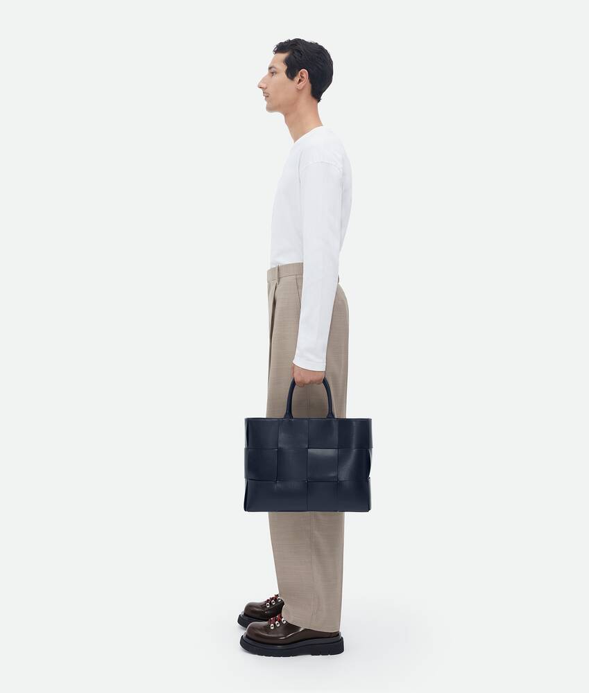 Medium arco tote