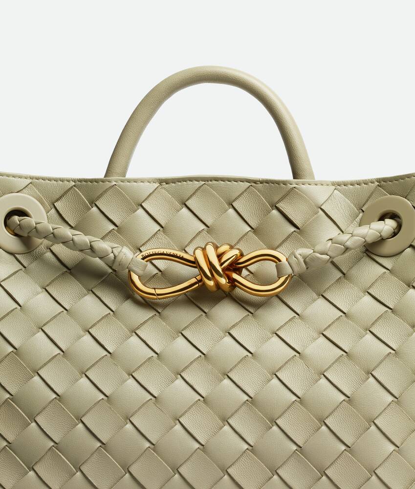 Small andiamo - Hall Of Brand