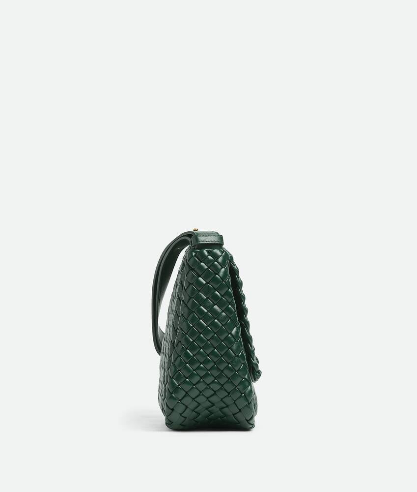 Cobble shoulder bag